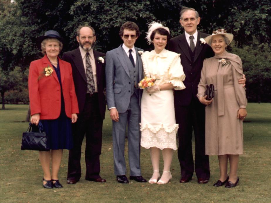 24 July 1982 Roy and Sue Manterfield's Wedding Day with paren Roy and Sue Manterfield's Wedding Day with parents (24 July 1982)